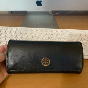 Tory Burch wallet